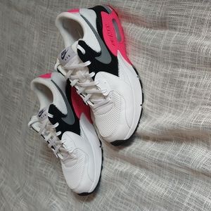 Nike Air Max Sneakers